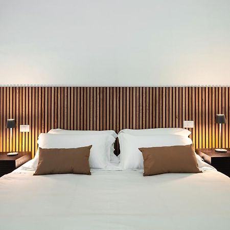 Reef Suites Olbia Ngoại thất bức ảnh