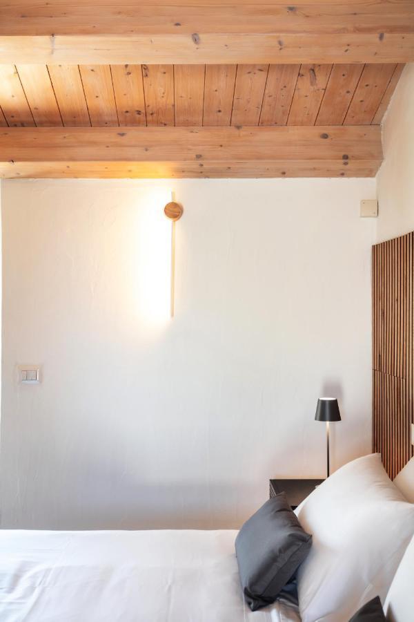 Reef Suites Olbia Ngoại thất bức ảnh
