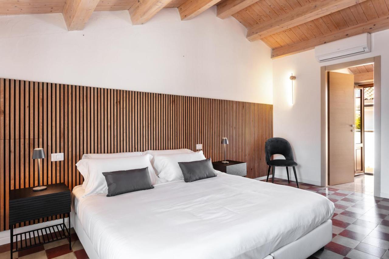 Reef Suites Olbia Ngoại thất bức ảnh