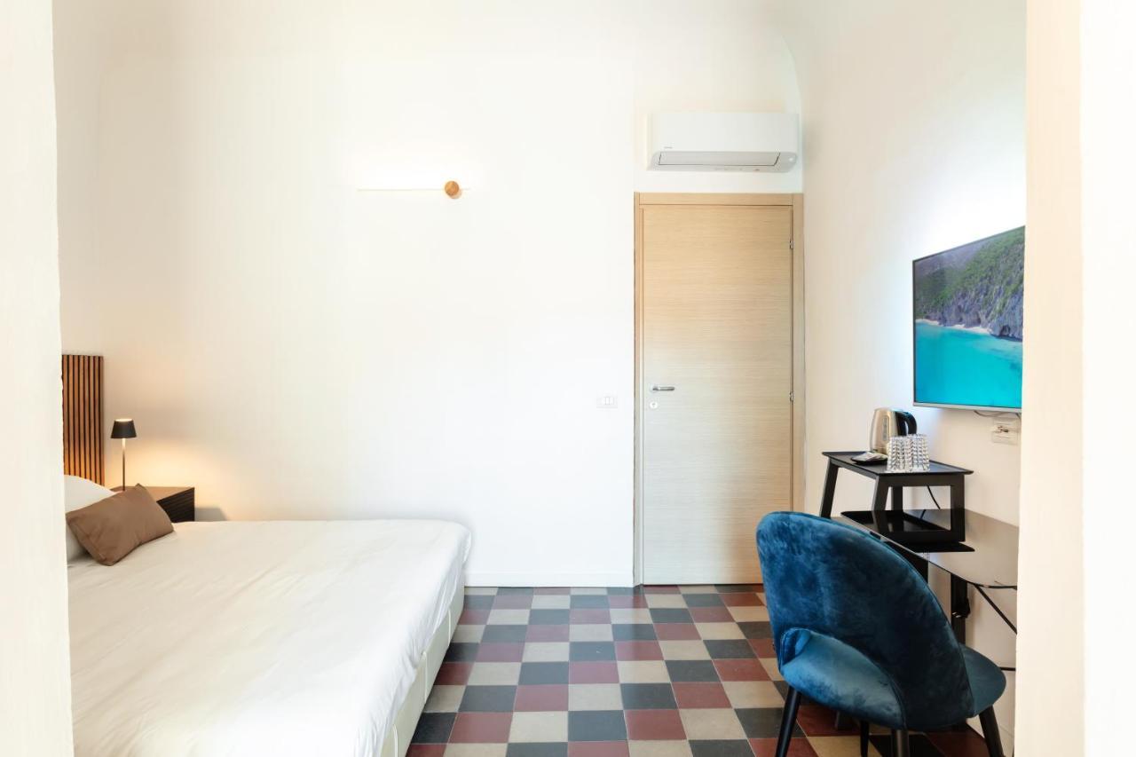 Reef Suites Olbia Ngoại thất bức ảnh